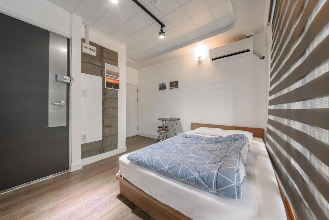 Itaewon Yellow Guesthouse Seoul Exterior photo